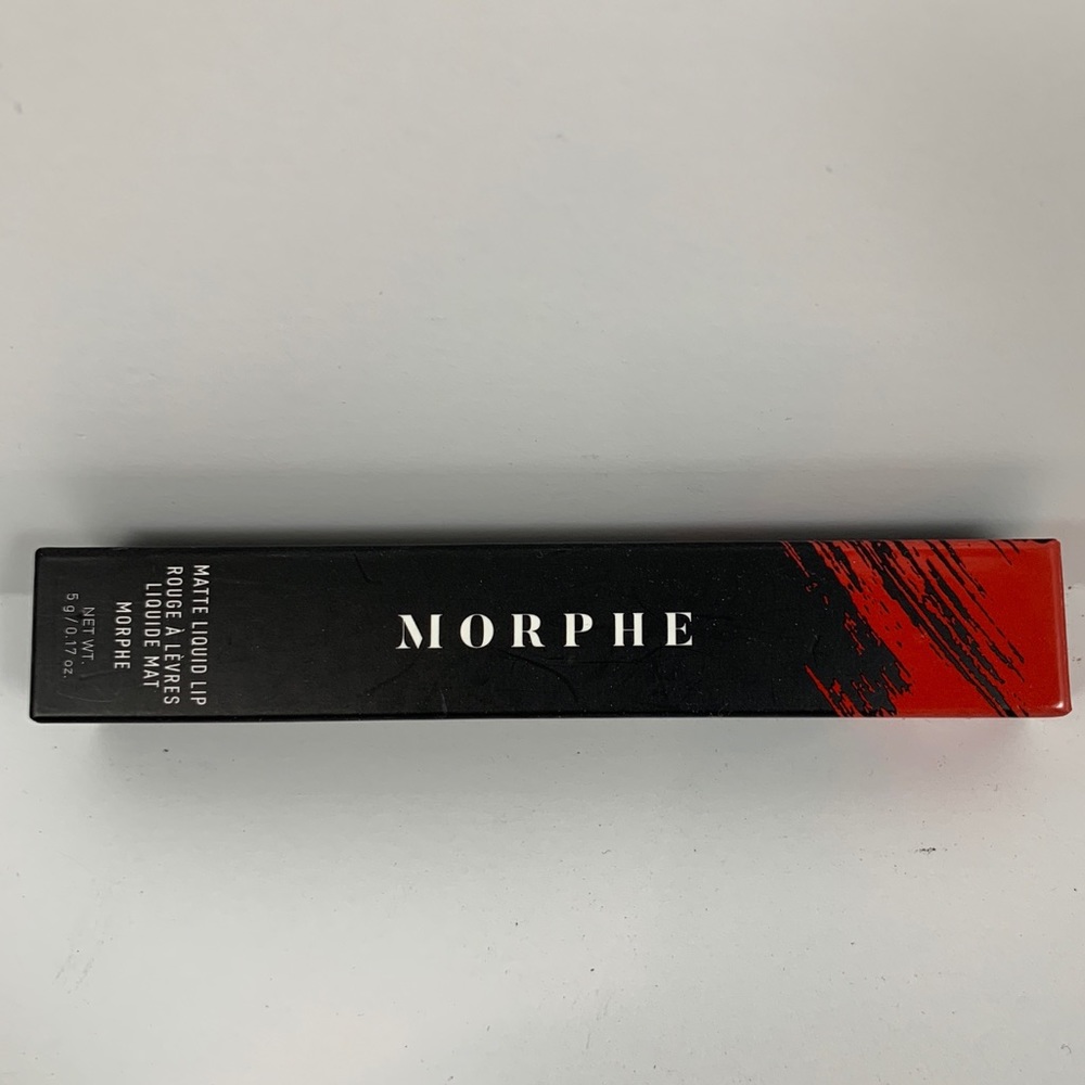 MORPHE MATTE LIQUID LIPSTICK-MORPHE(signature red)